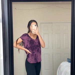 american eagle flowy v-neck